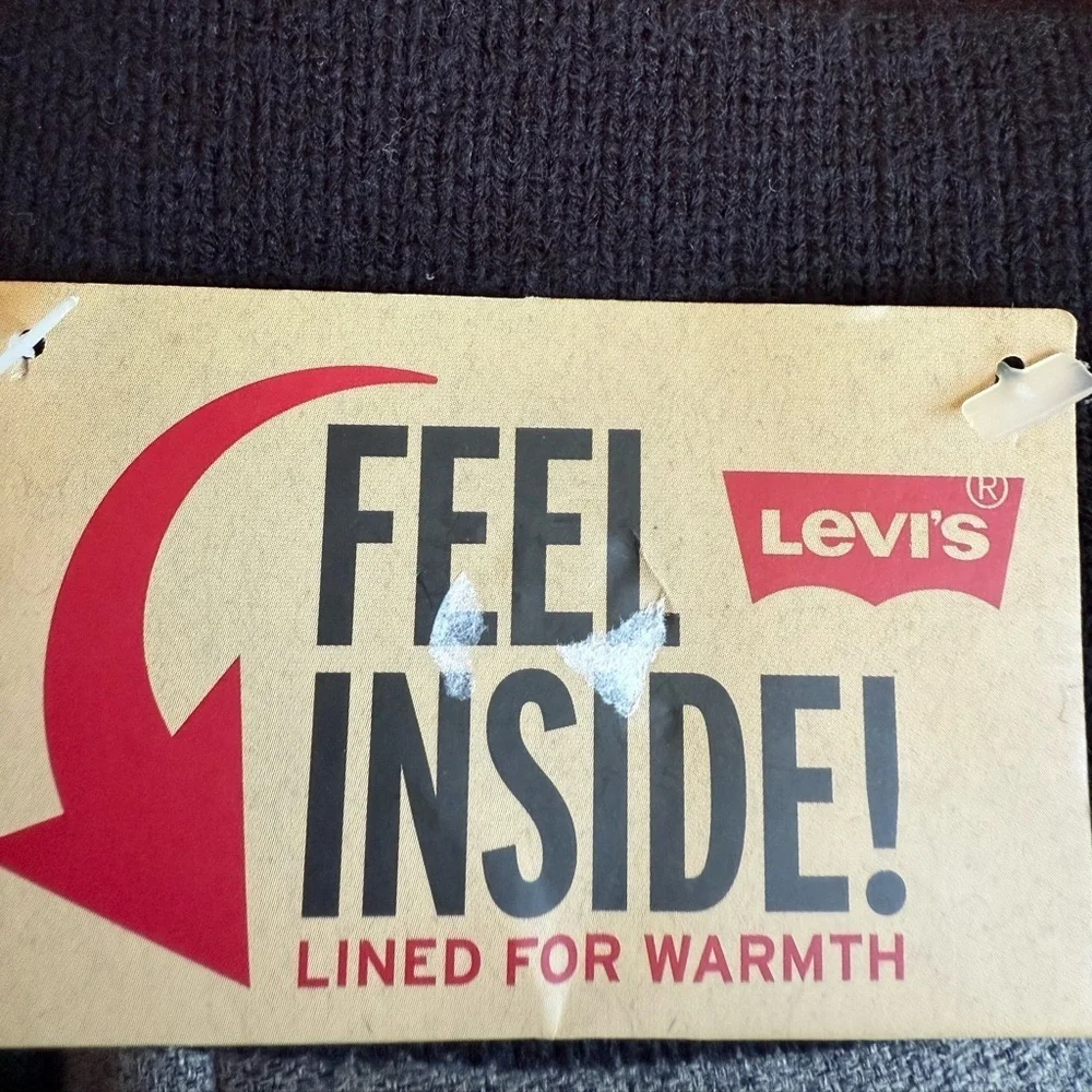 Levi’s Buffalo plaind burgundy black‎ beanie hat One size NWT logo cuff